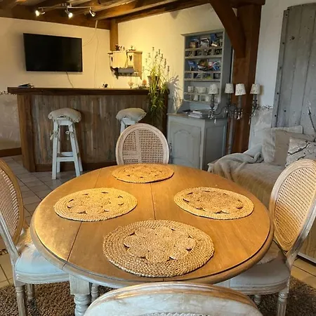 La Maisonnette De Cancan Mont-près-Chambord Buitenkant foto