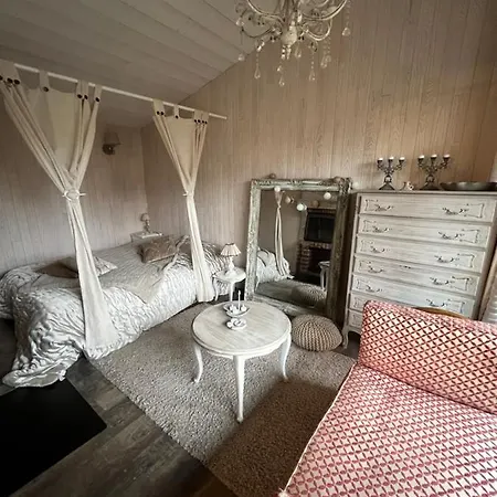 La Maisonnette De Cancan Mont-près-Chambord Buitenkant foto